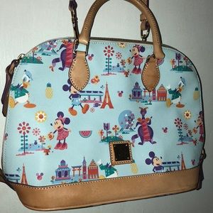 Dooney&Bourke 2017 Flower and Garden Tote